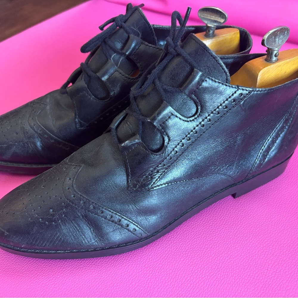 Vintage Black Leather Dr Scholls Lace-Up Ankle Boots